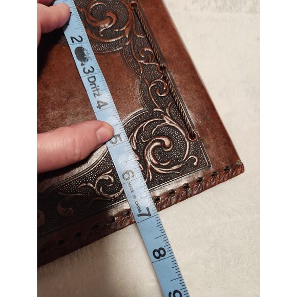 Vintage Hand Tooled Leather Scrapbook 7x10 - Picture 7 of 10